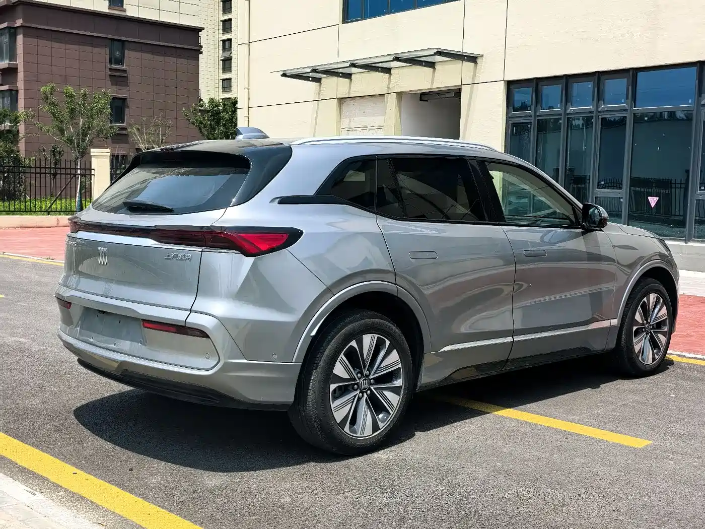 Buick E5 2025 Model 620KM Premium Edition фото 4