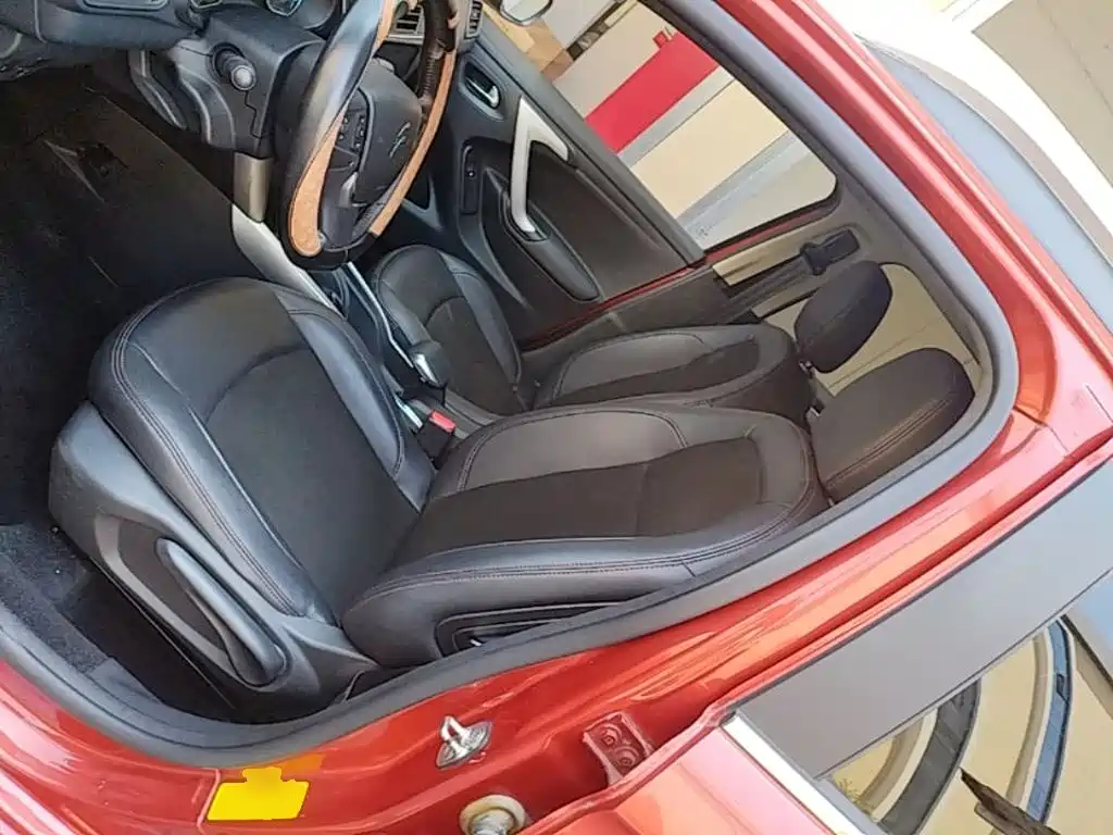 Citroën C3-XR 2016 2017 230THP Automatic Pioneer