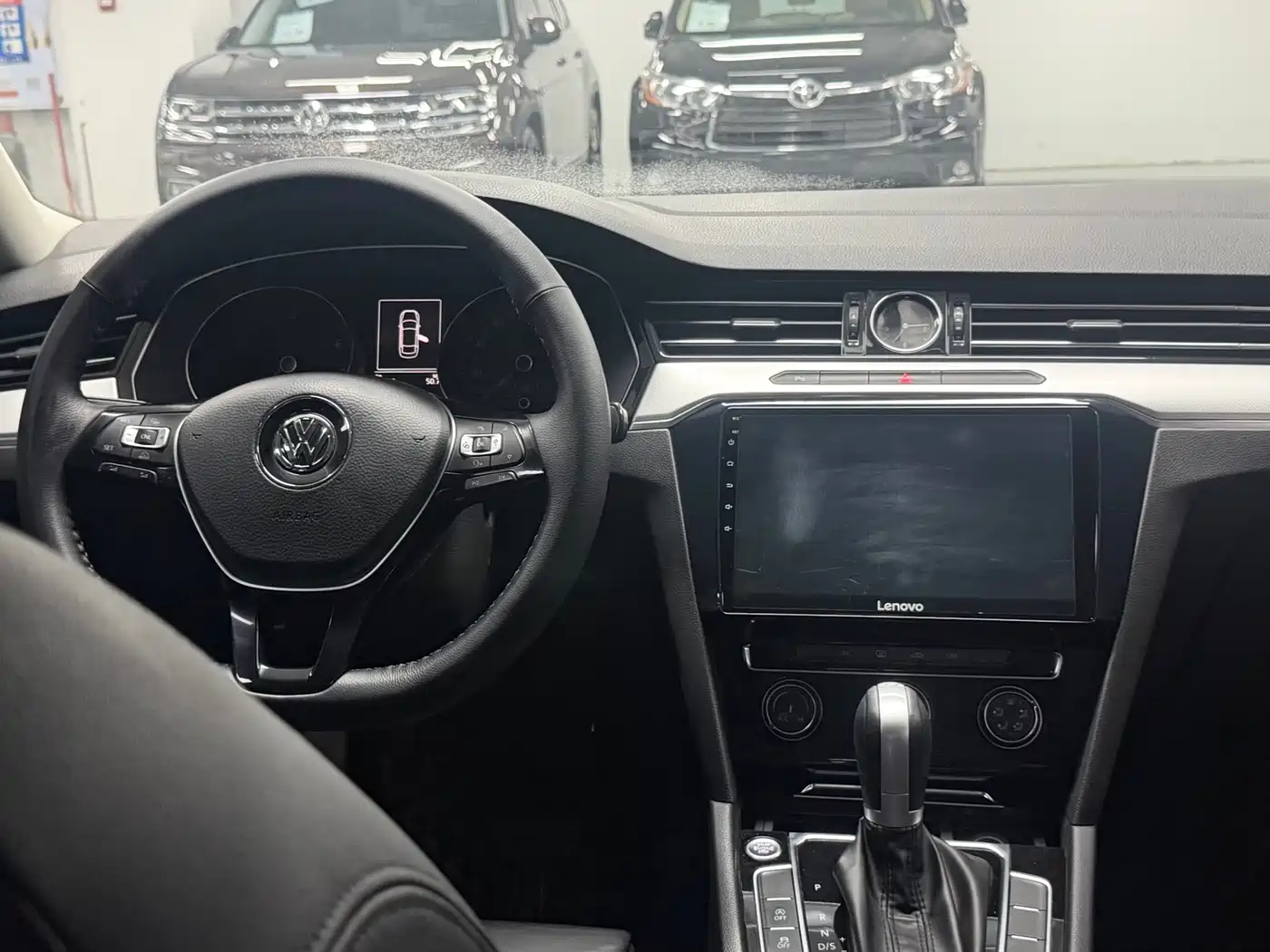 Volkswagen Magotan 2017 330TSI DSG Leading фото 10