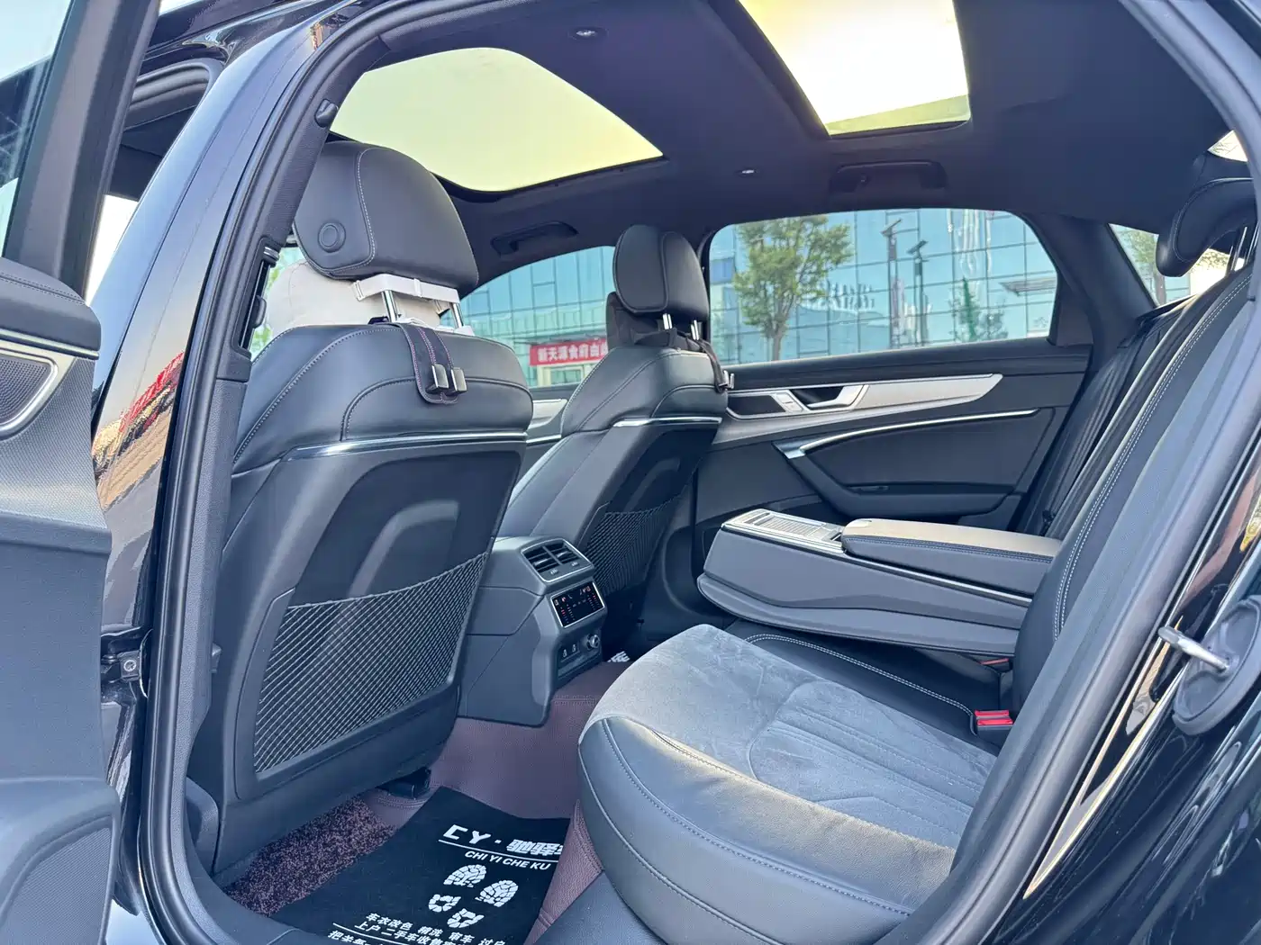 Audi A6L 2024 45 TFSI Premium Dynamic фото 11
