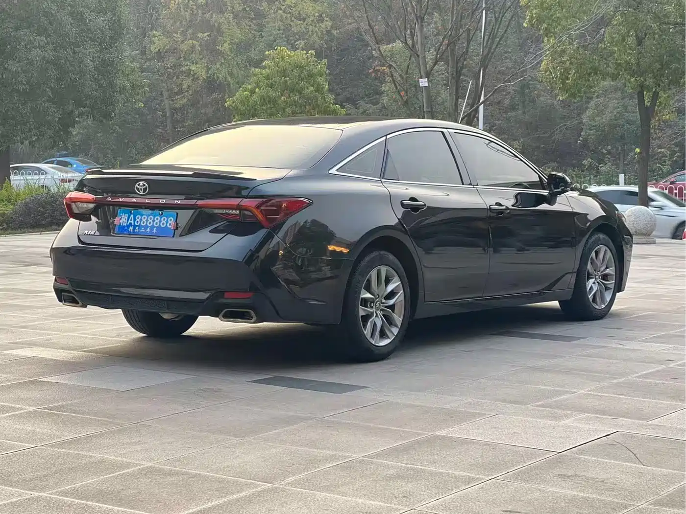 Toyota Avalon 2019 2.5L Progressive Edition China V фото 4