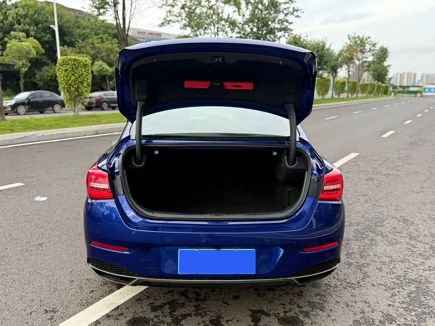 Hongqi H5 2020 1.5T DCT Qiyue Edition фото 11