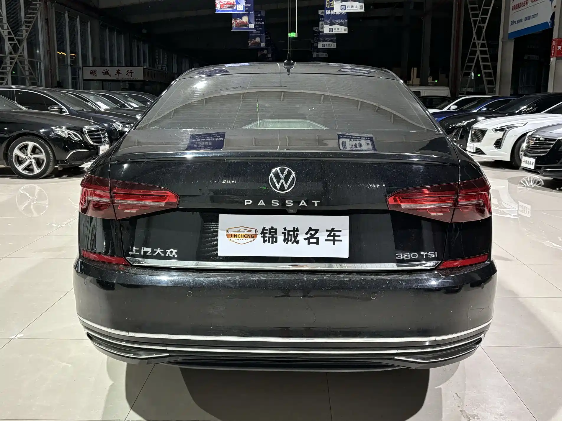Фото 5 - Volkswagen Passat