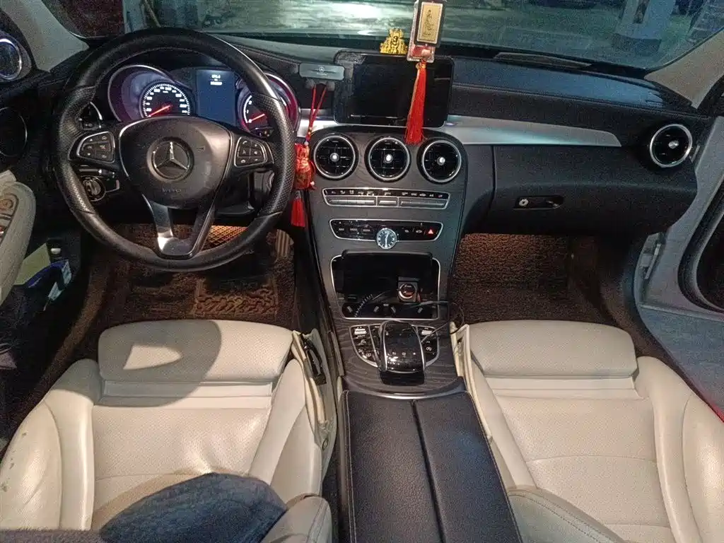 Mercedes-Benz C-Class 2015 C 200 L Sport фото 13