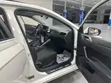 صورة 13 - Volkswagen Polo