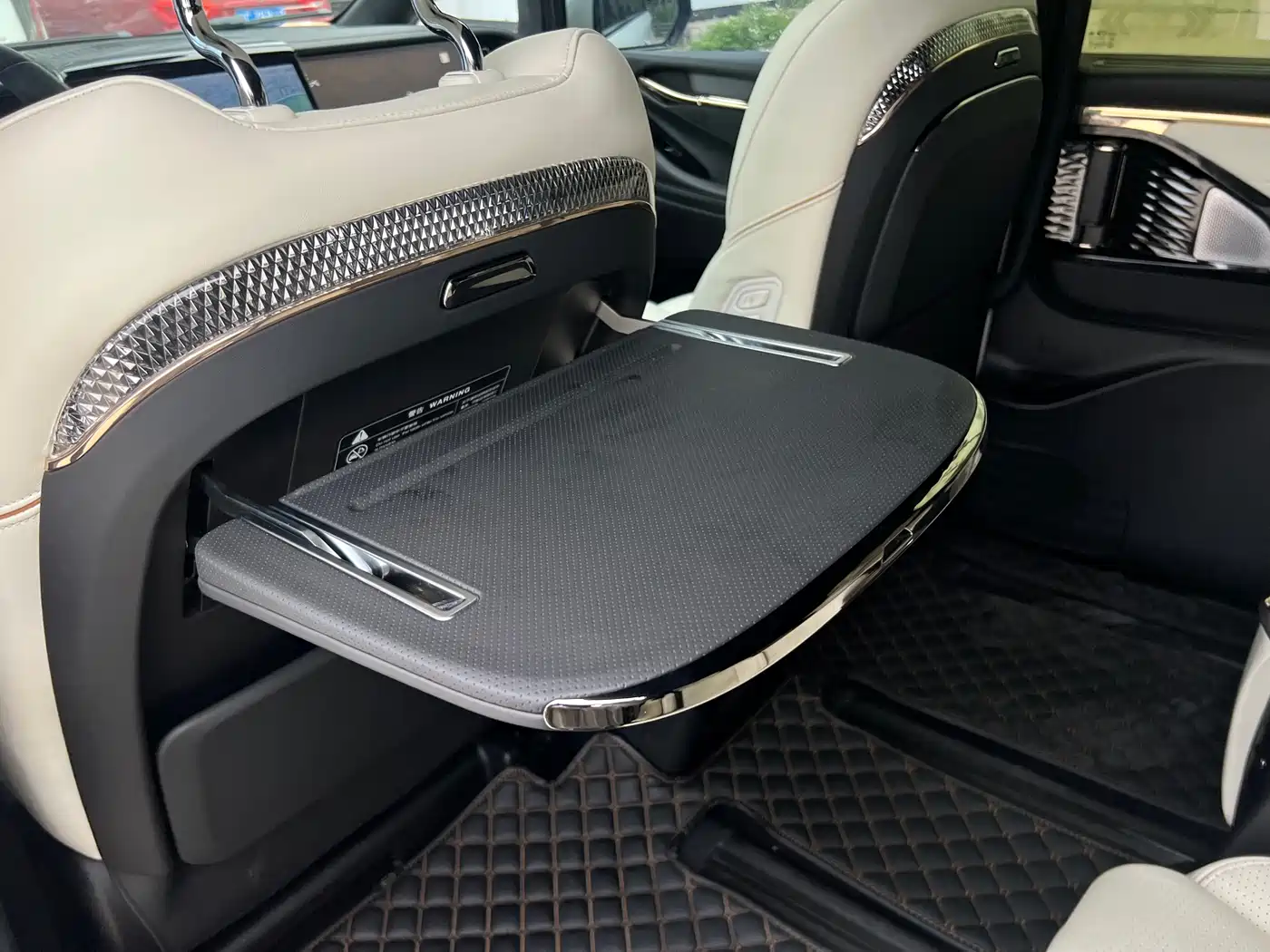 GAC Trumpchi Trumpchi M8 2023 Model Master Series Hybrid Royal Edition фото 23