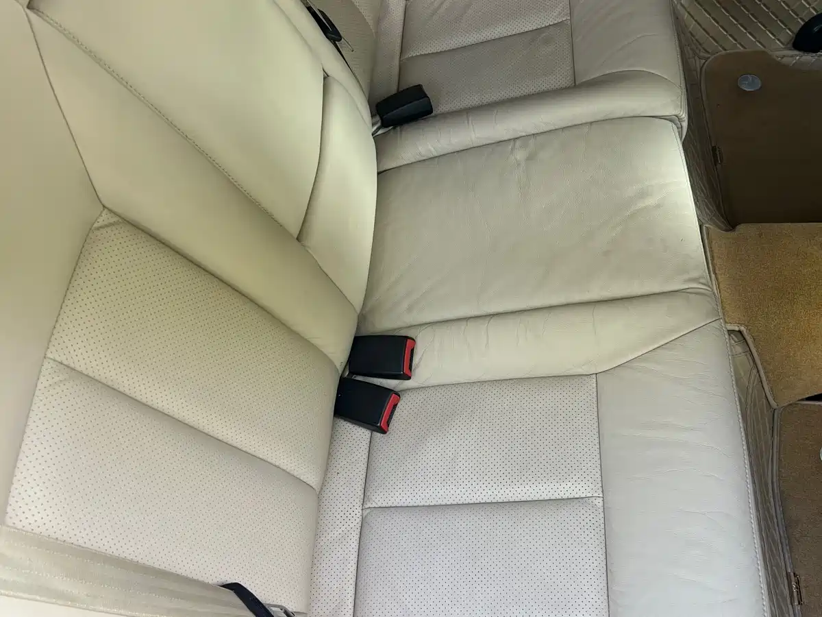 Volkswagen Lavida 2011 1.6L Automatic Pinxuan Edition фото 9