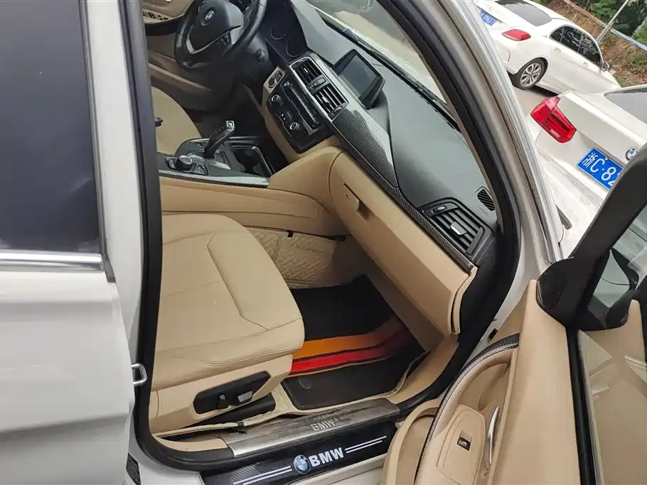 BMW 3 Series 2015 320Li Super Joy Fashion фото 8