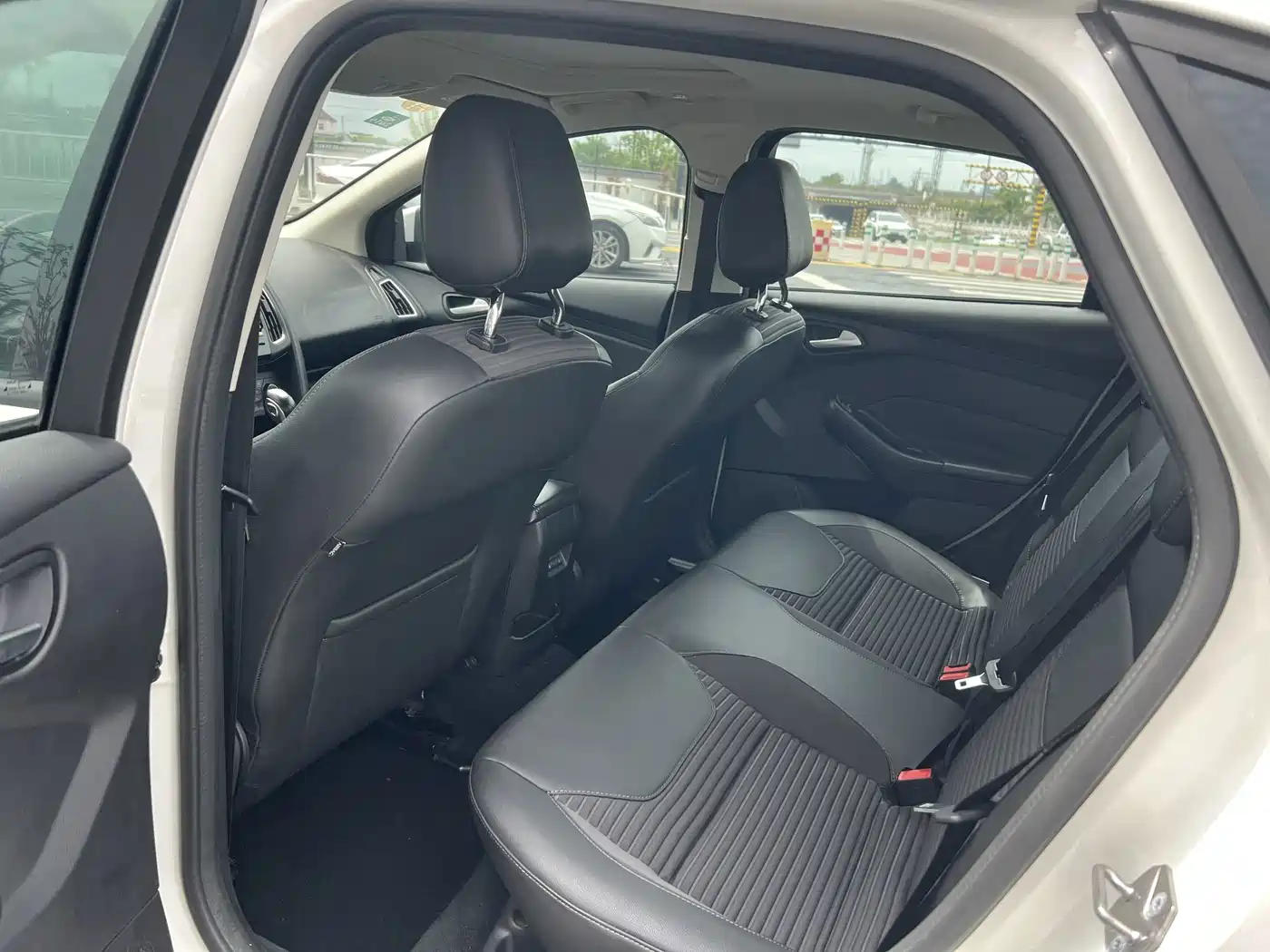 Фото 8 - Ford Focus