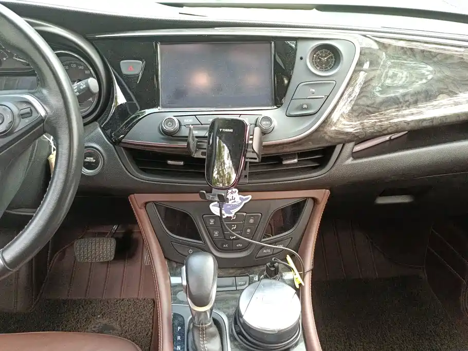 Photo 13 - Buick Envision Plus