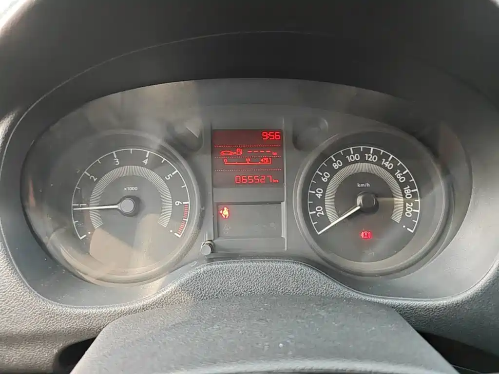 Photo 12 - Peugeot 301