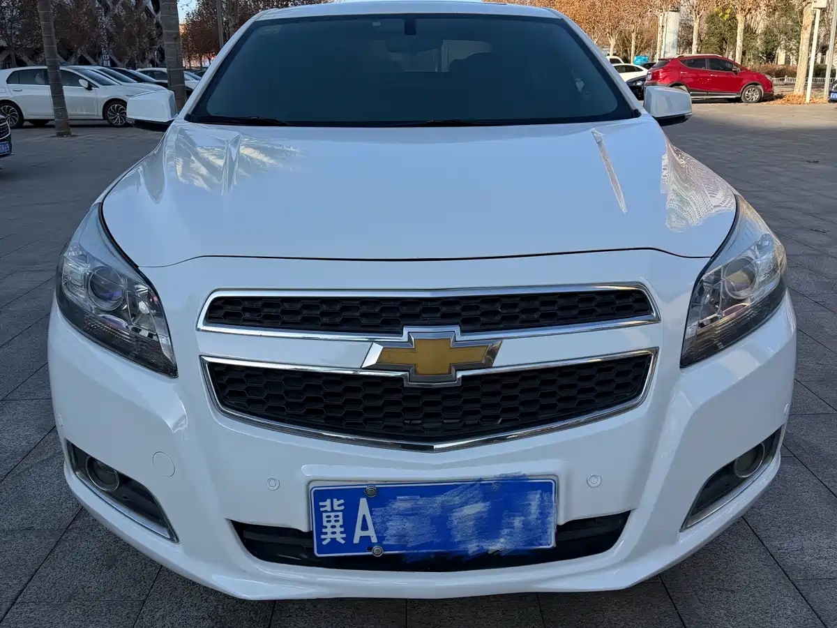 Chevrolet Malibu 2012 Model 1.6T Auto Luxury фото 2
