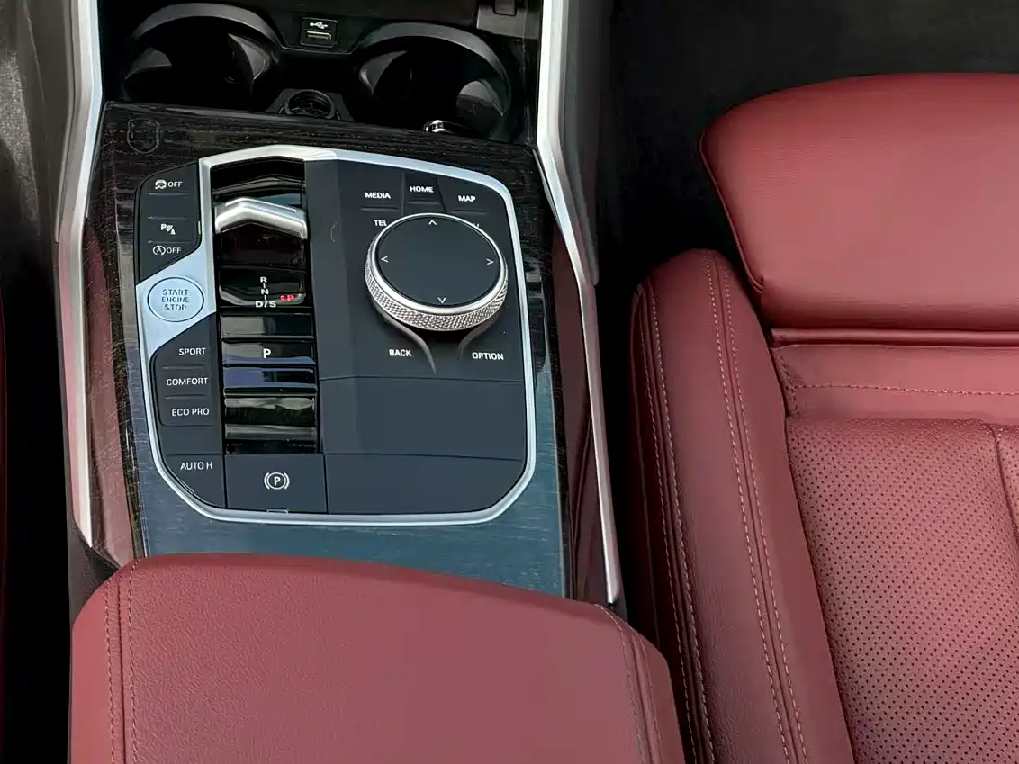 BMW 3 Series 2023 325Li M Sport Package фото 3