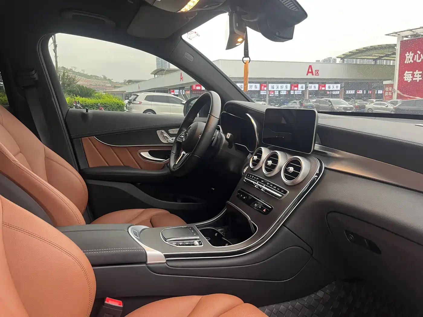 Mercedes-Benz GLC Coupe 2023 2023 Model GLC 300 4MATIC Coupe SUV