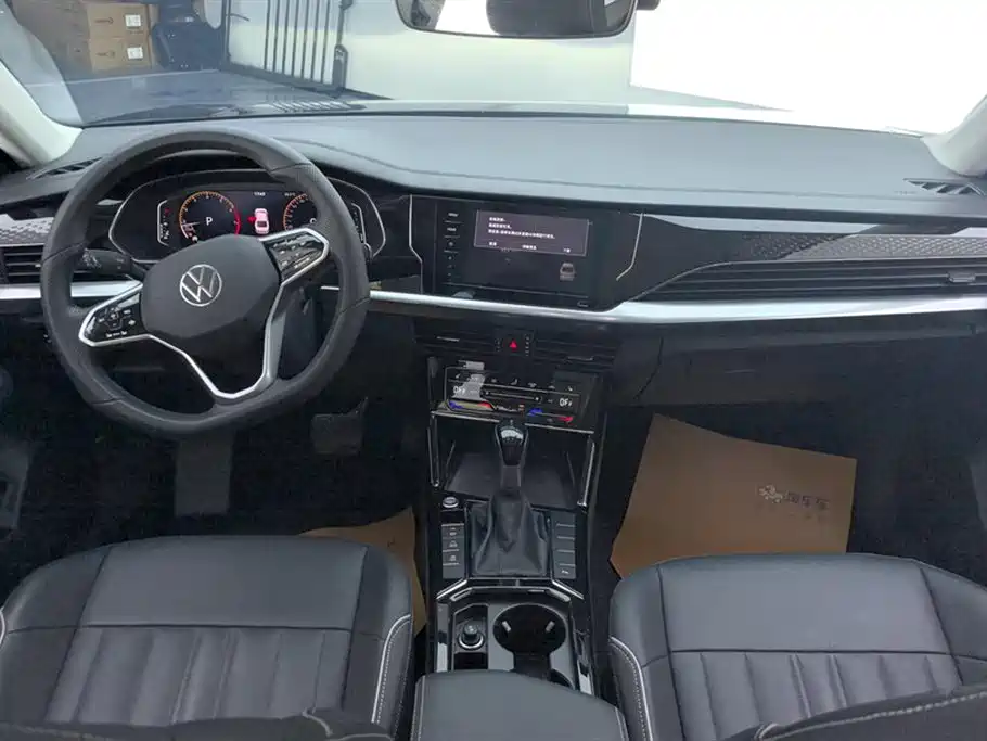 Volkswagen Passat 2023 Facelift 330TSI Starlight Elite Edition фото 12
