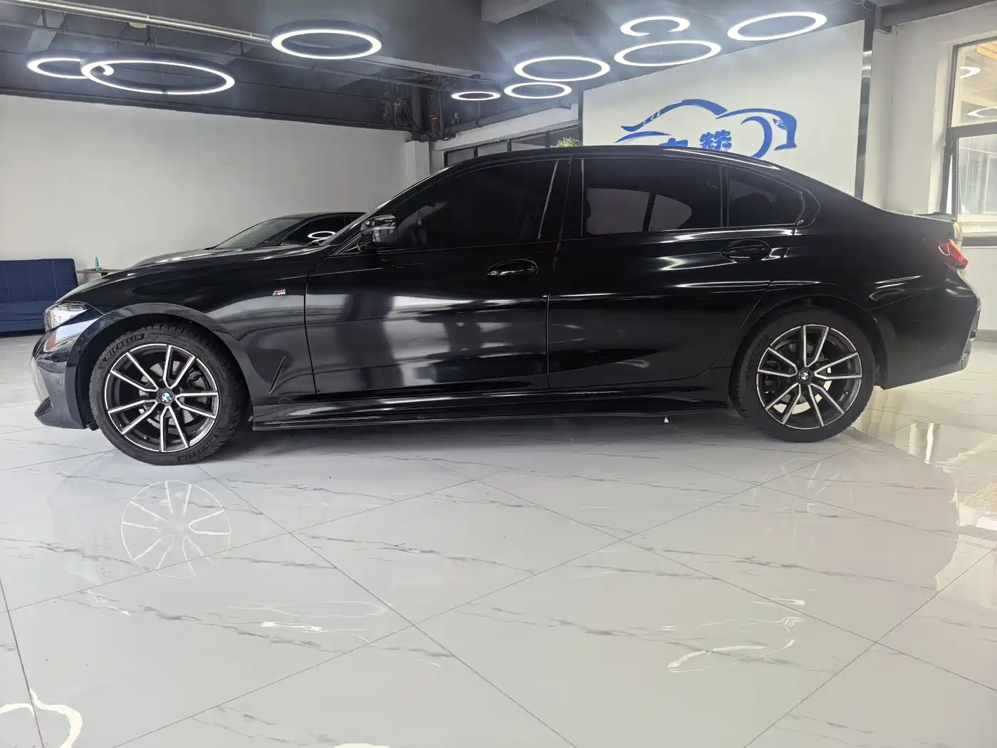 BMW 3 Series 2023 325Li M Sport Package фото 4
