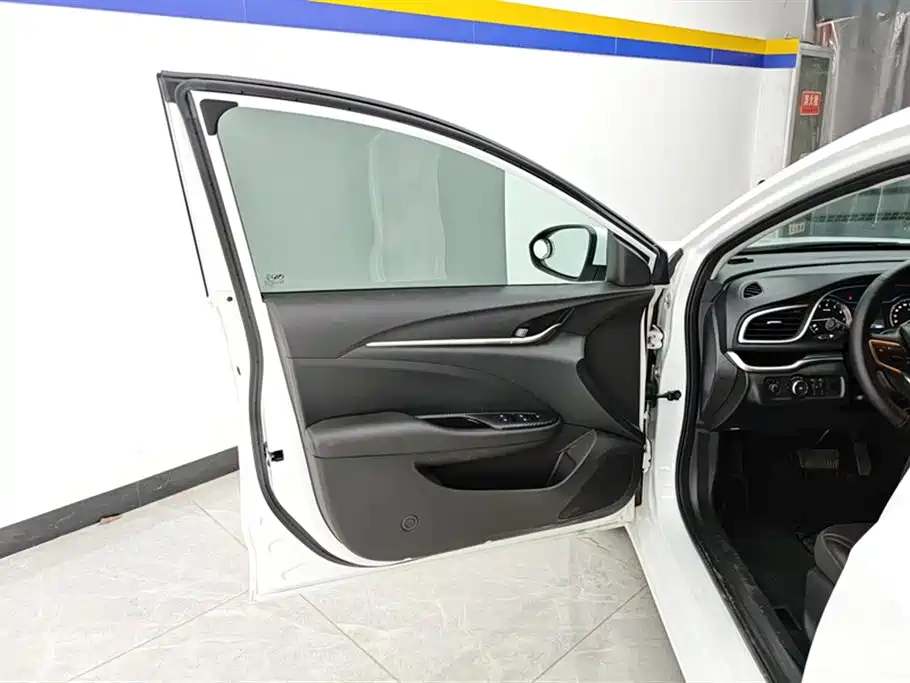 Buick Excelle 2021 Facelift Exemplar 1.5L Auto Elite фото 7