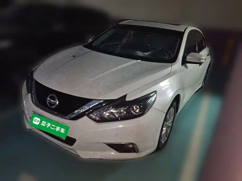 Фото 2 - Nissan Teana