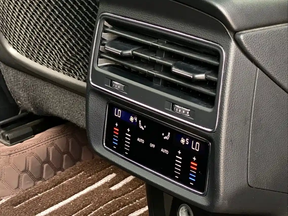 Audi Q8 2021 Model 55 TFSI Luxury Dynamic фото 13