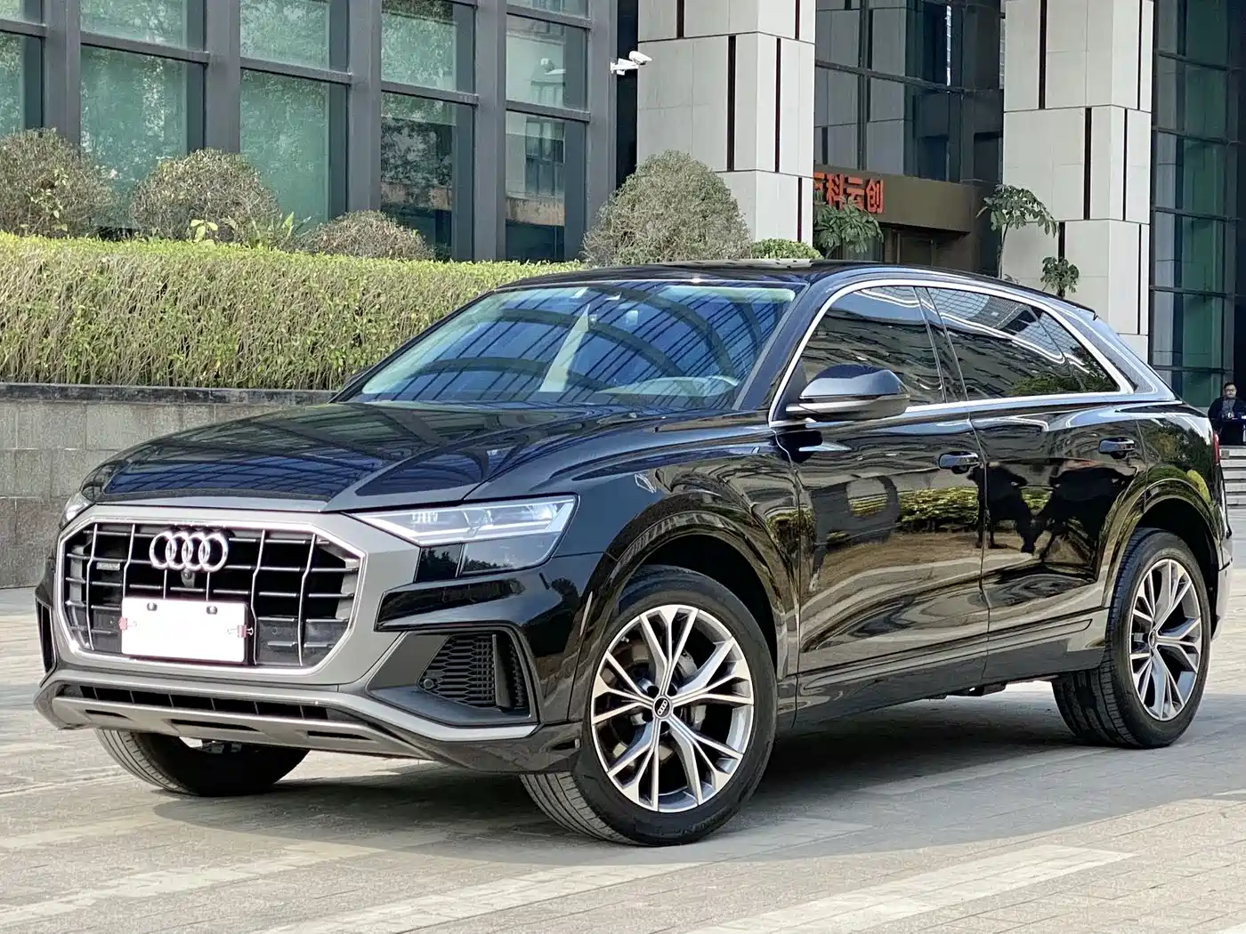 Audi Q8 2021 Model 55 TFSI Luxury Dynamic