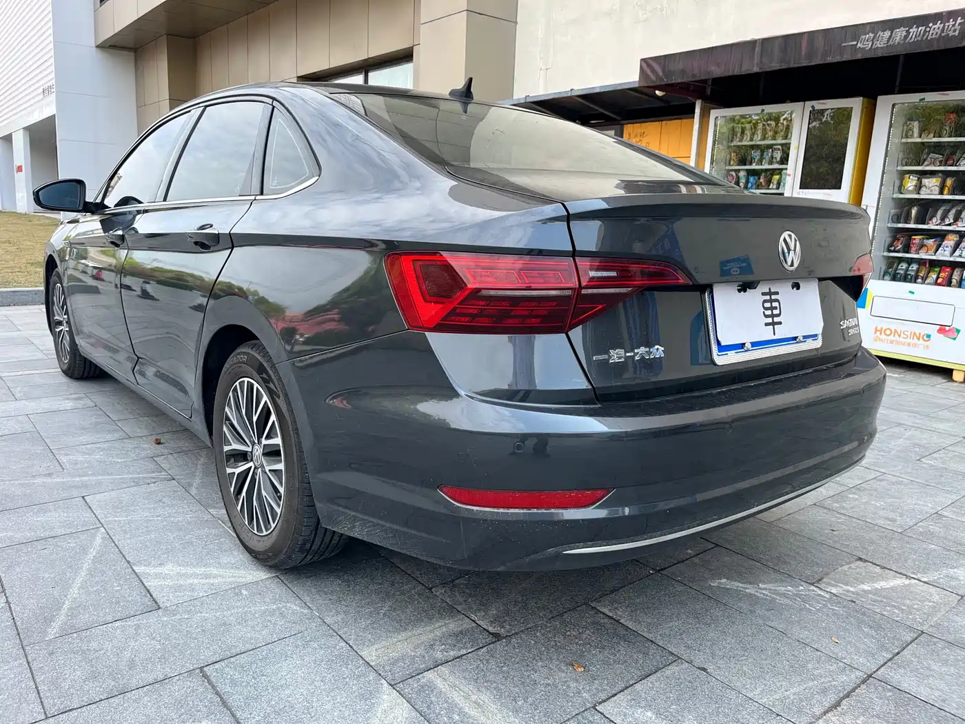 Volkswagen Sagitar, миниатюра 7
