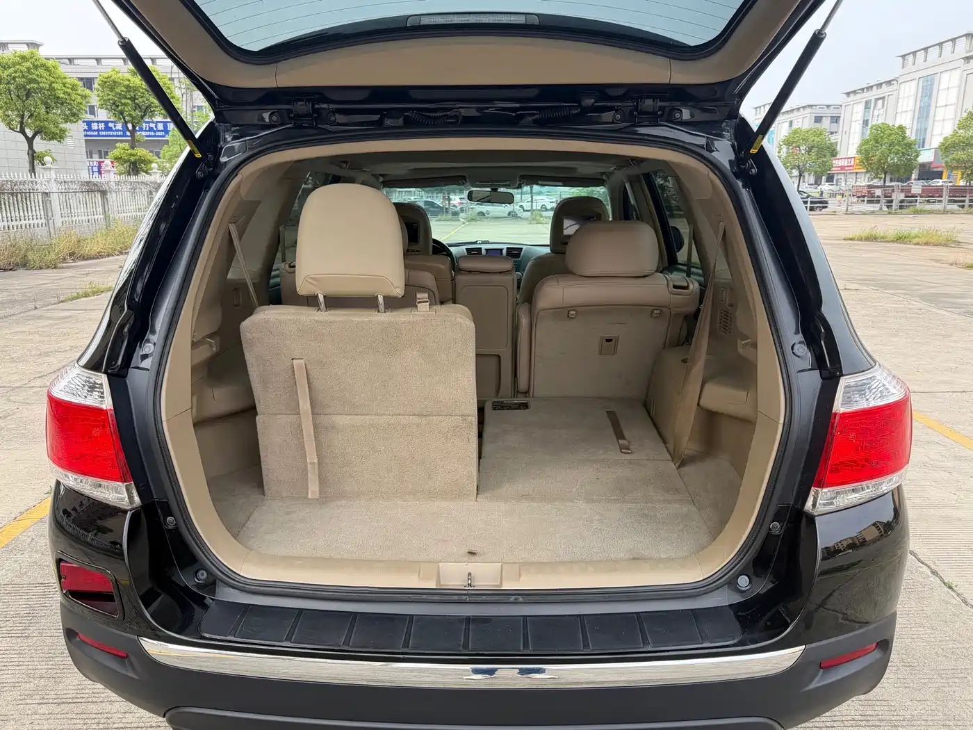 Toyota Highlander 2012 2.7L 2WD 7-Seater Luxury Edition фото 18