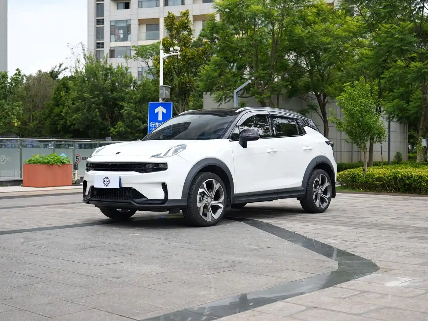 Lynk & Co 06 2023 Remix 1.5T Hero