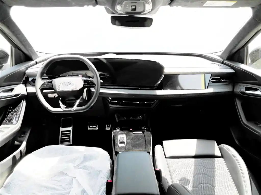 Audi Q6L e-tron 2025 Extended Range Edition фото 7