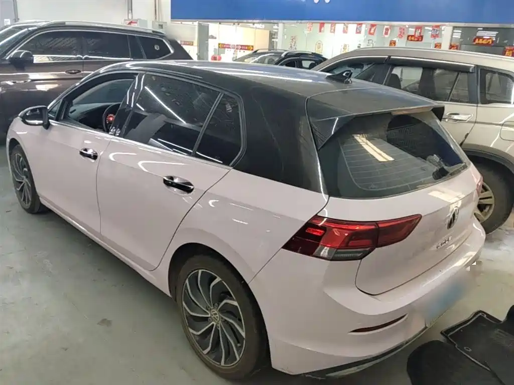 Volkswagen Golf 2021 280TSI DSG Pro фото 23