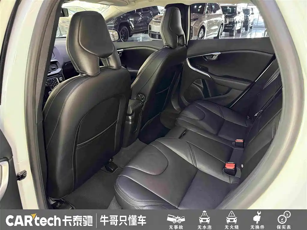 Photo 25 - Volvo V40
