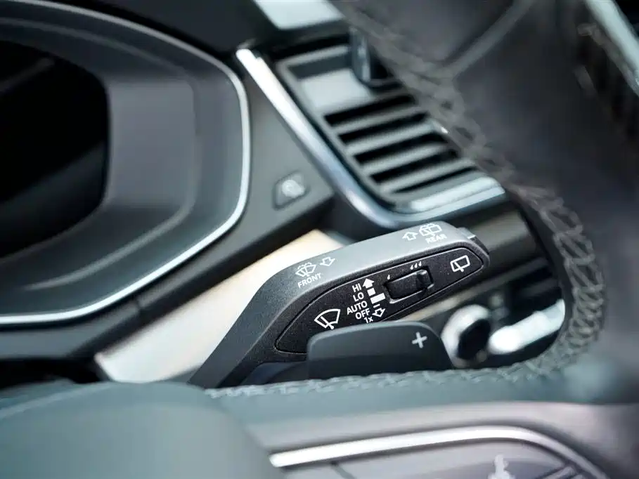 Audi Q5L 2022 40T Luxury Dynamic фото 30