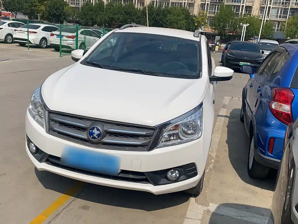 Venucia T70 2016 2015 2.0L CVT Ruixing Edition