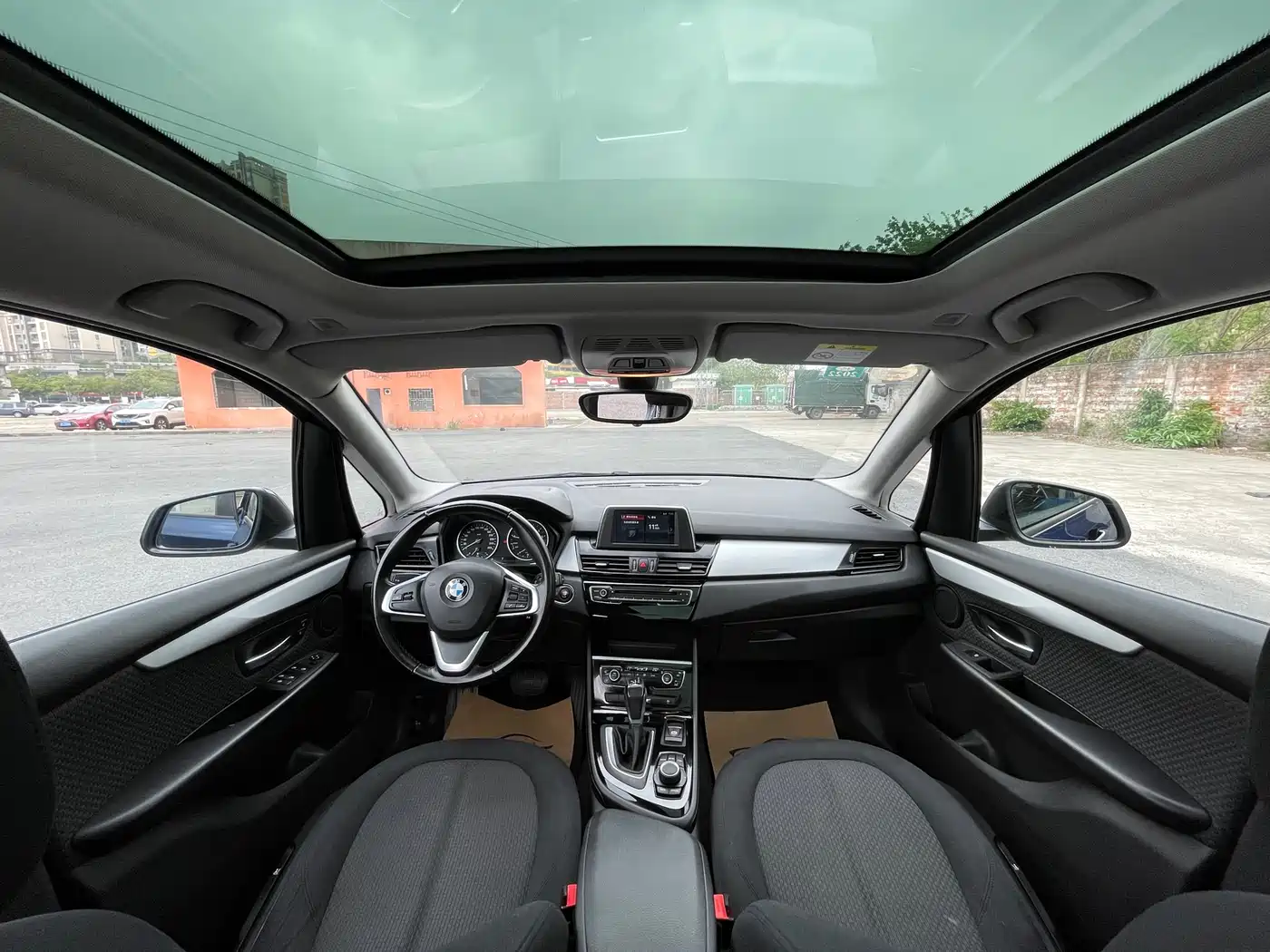 BMW 2 Series Touring 2018 2016 218i Leading