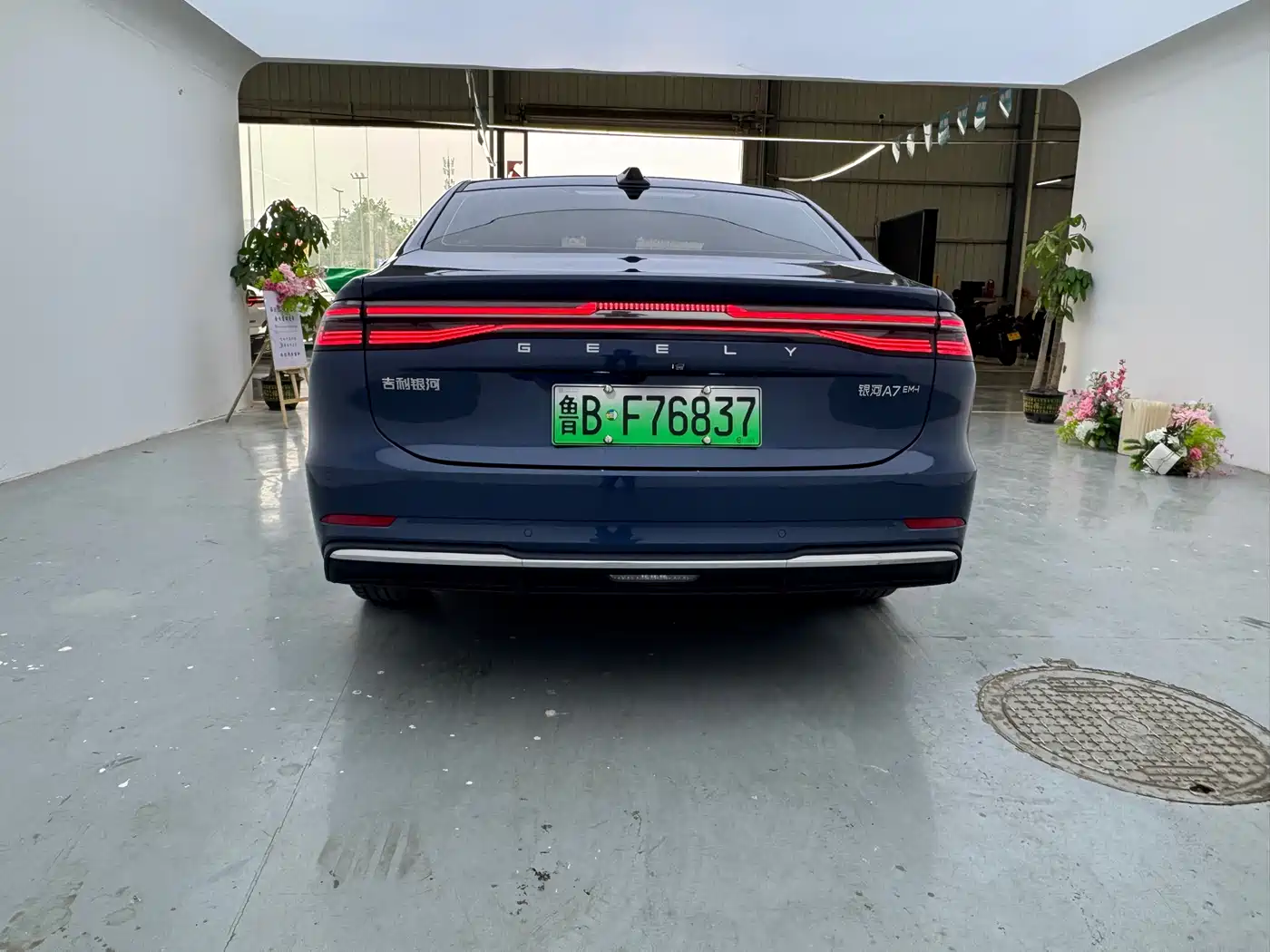 Geely Galaxy Galaxy A7 2025 EM-i фото 5