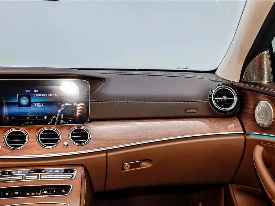 Mercedes-Benz E-Class 2021 Facelift E 300 L Luxury фото 13