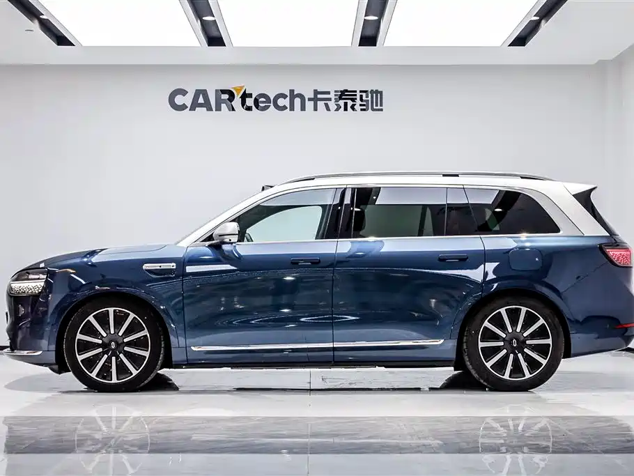 AITO Wenjie AITO M9 2025 Range Extender Max 52kWh 5-Seater фото 3