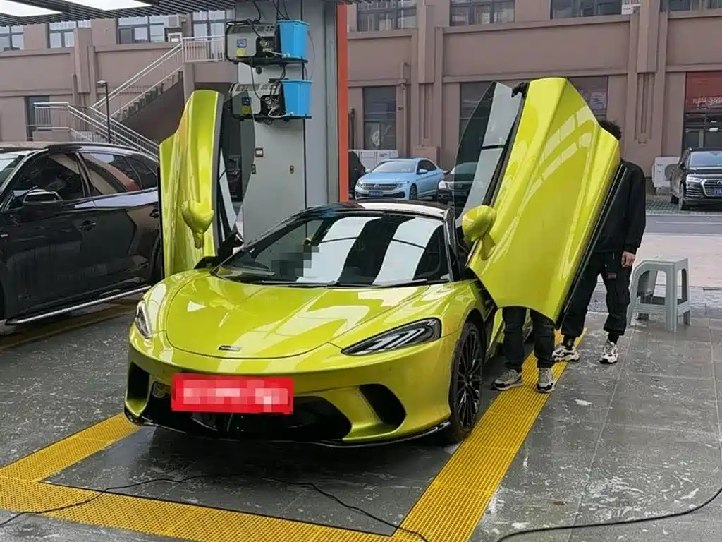 McLaren GT 2023 2023 4.0T Standard Model