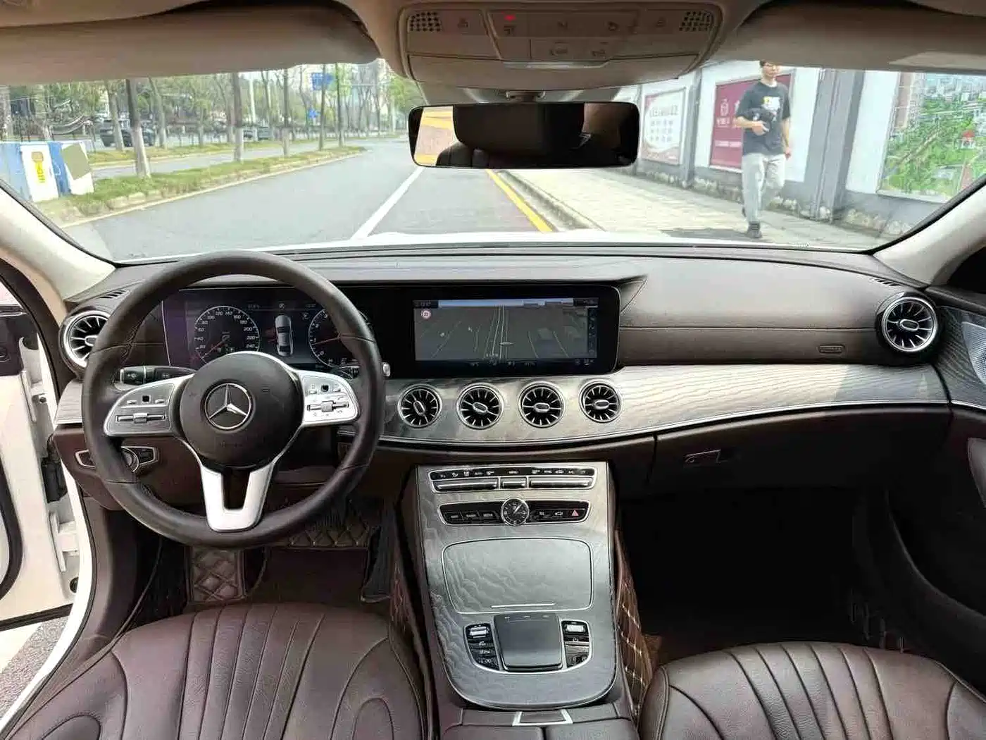 Mercedes-Benz CLS 2020 CLS 300 Luxury фото 5