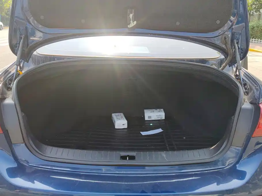 Фото 4 - Infiniti Q50L