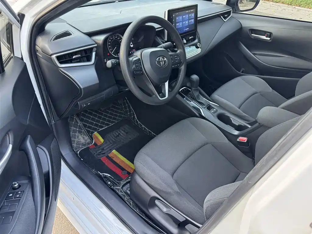 Toyota Levin 2023 185T CVT Luxury фото 6