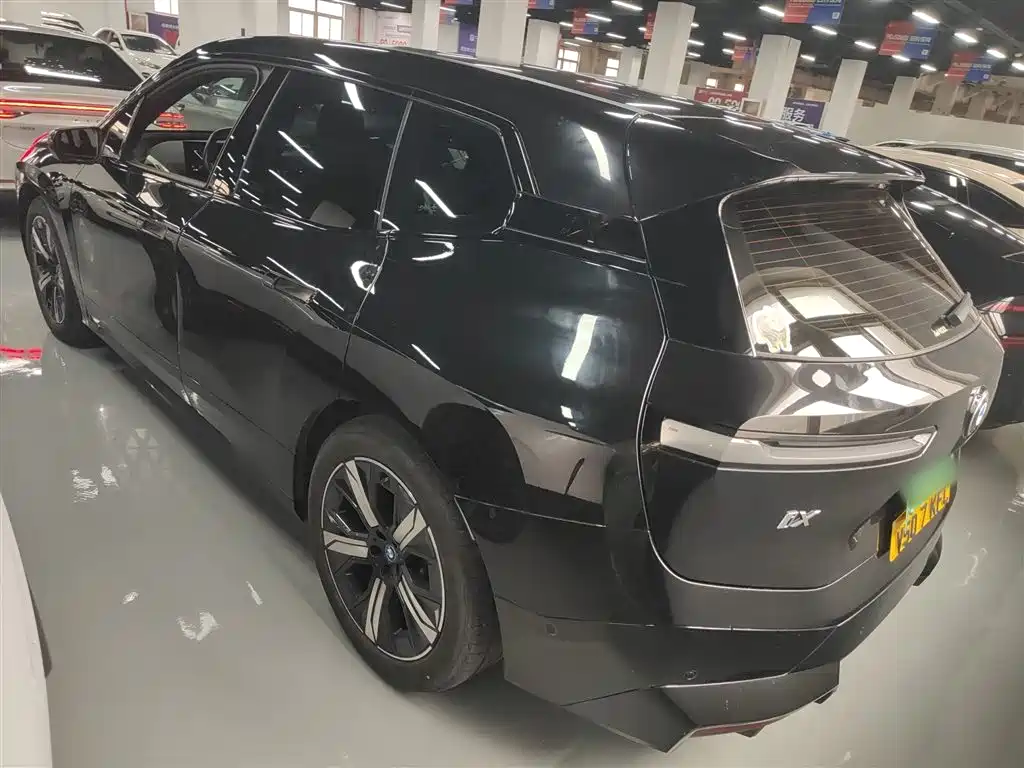 BMW iX 2022 xDrive40 фото 23