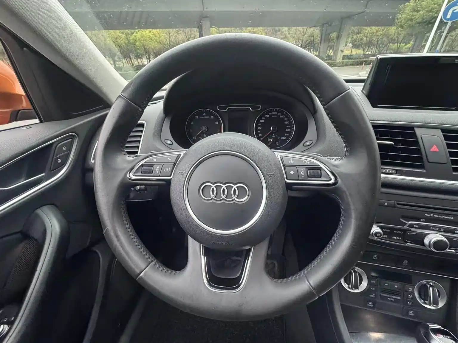 Photo 17 - Audi Q3