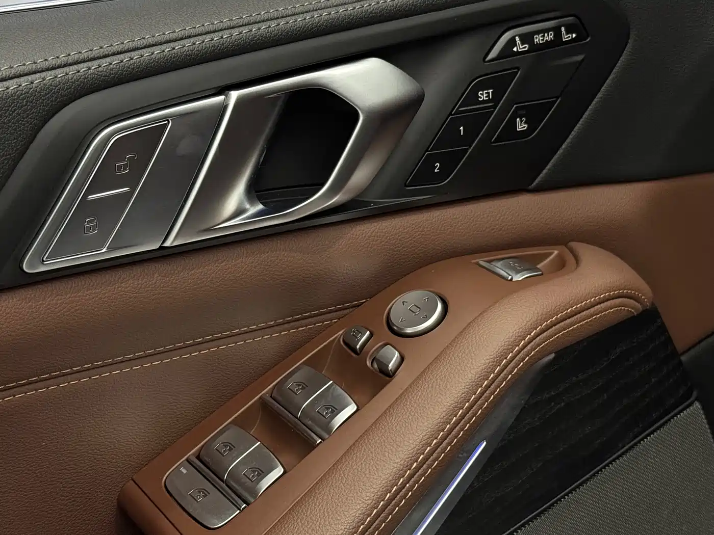 BMW X7 2020 xDrive40i Leading Luxury Package фото 31
