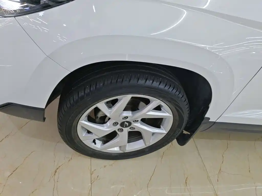 Фото 23 - Jetta VS7