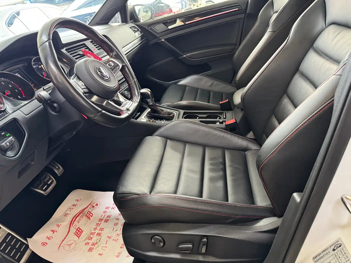 Volkswagen Golf GTI 2016 2.0TSI GTI фото 6