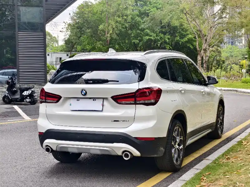 BMW X1 2020 sDrive20Li Premium Edition фото 12