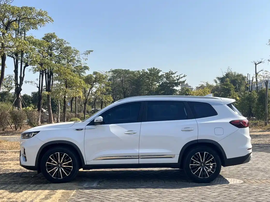 Chery Tiggo 8 PLUS 2021 2022 290TGDI DCT Passion Edition