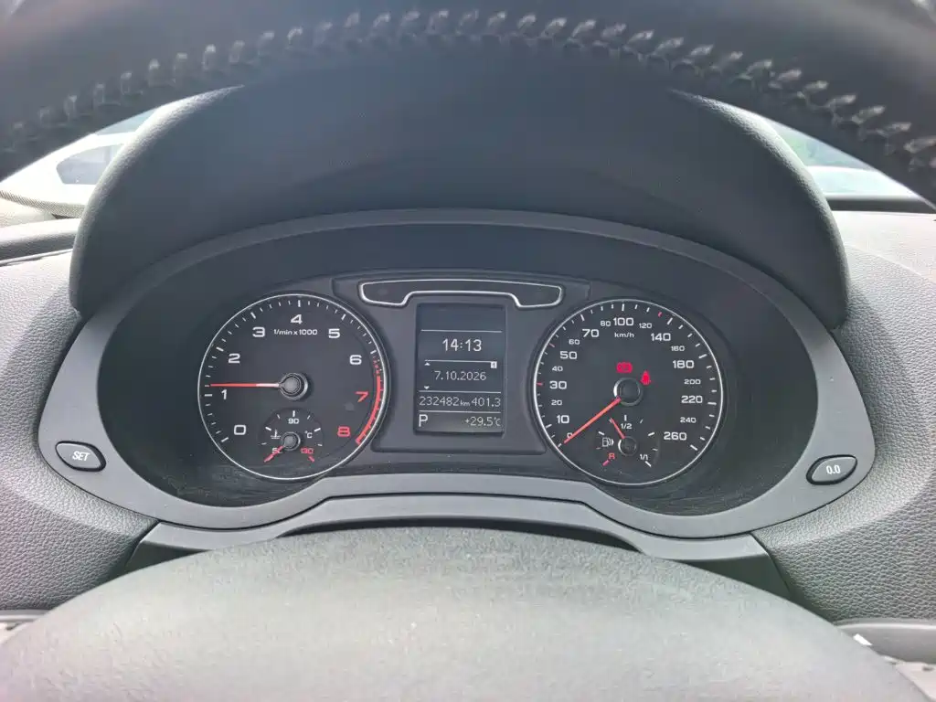 Photo 13 - Audi Q3