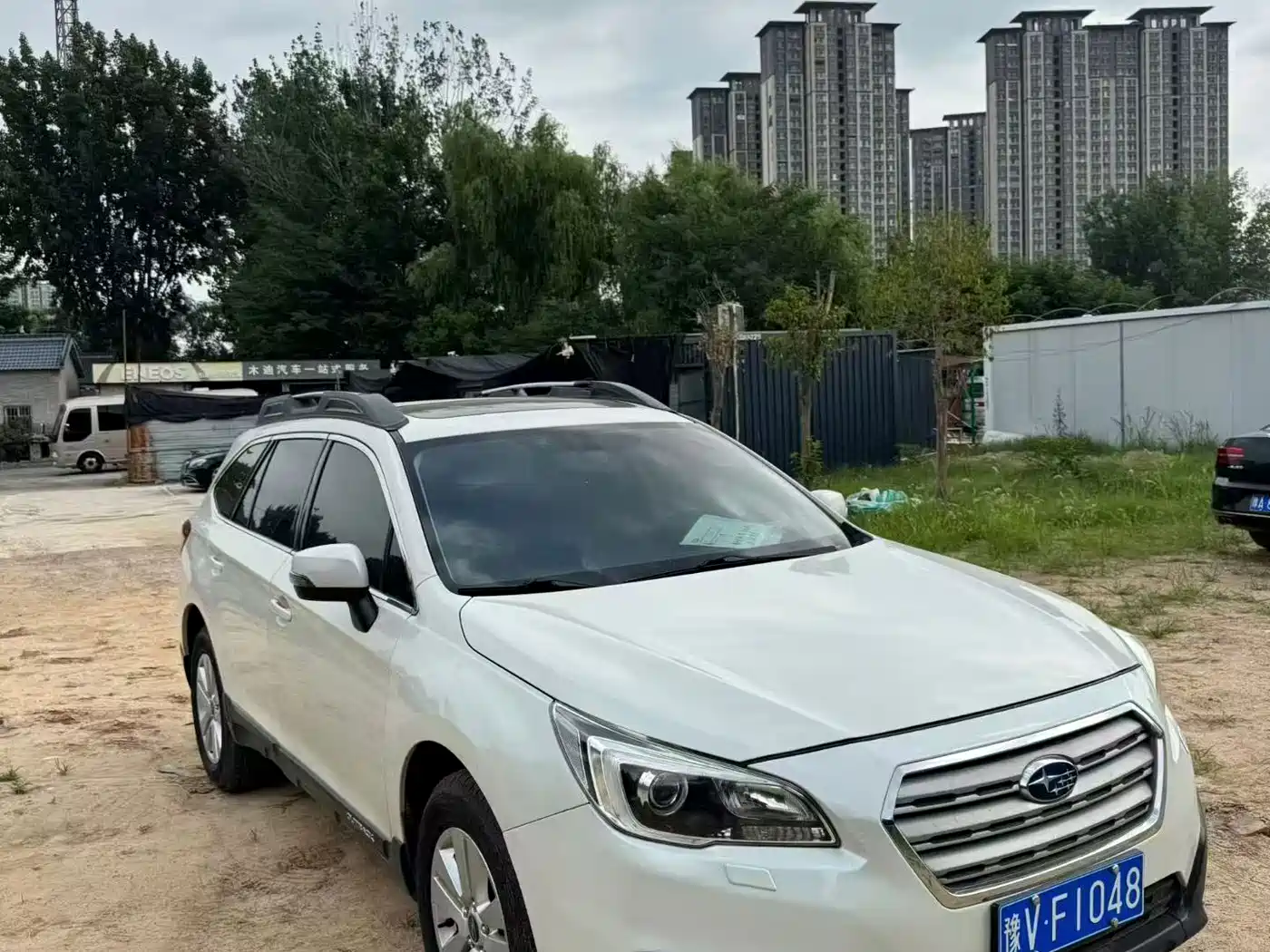 Subaru Outback 2017 2016 2.5i Luxury Navigation Edition