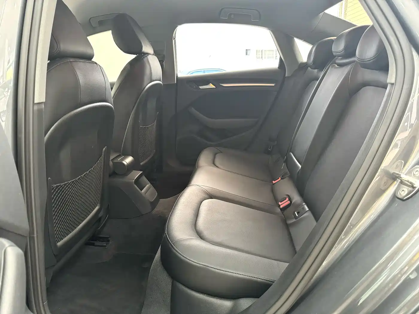 Audi A3 2018 30th Anniversary Limousine 35 TFSI Progressive фото 9